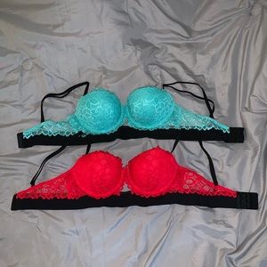 Victoria Secret PINK Lacey push up bras!